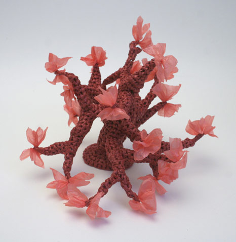 Plastic-bag-yarn fire-coral by Helle Jorgensen
